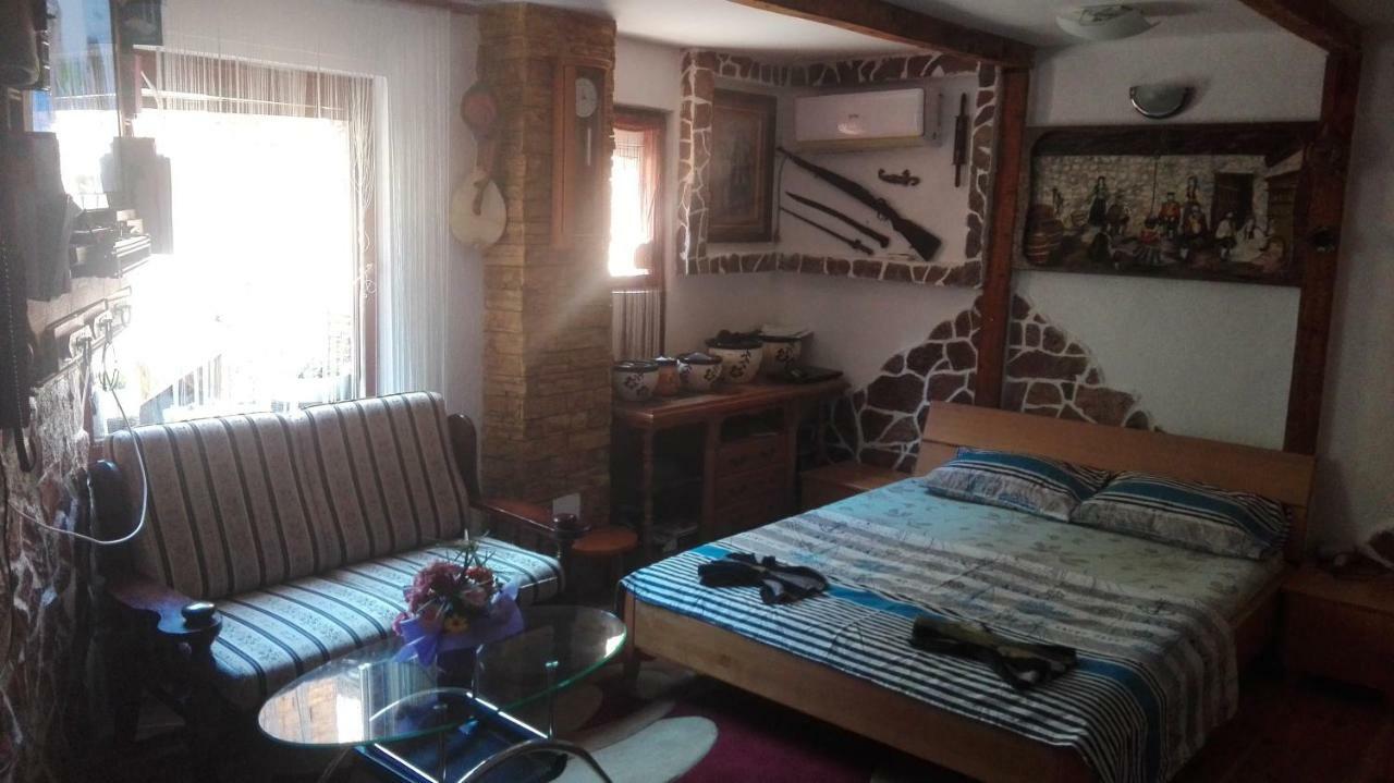 Apartman Studio Nedovic Apartment *